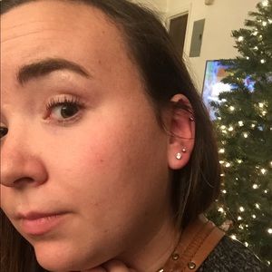 Meet your Posher, Ayrika